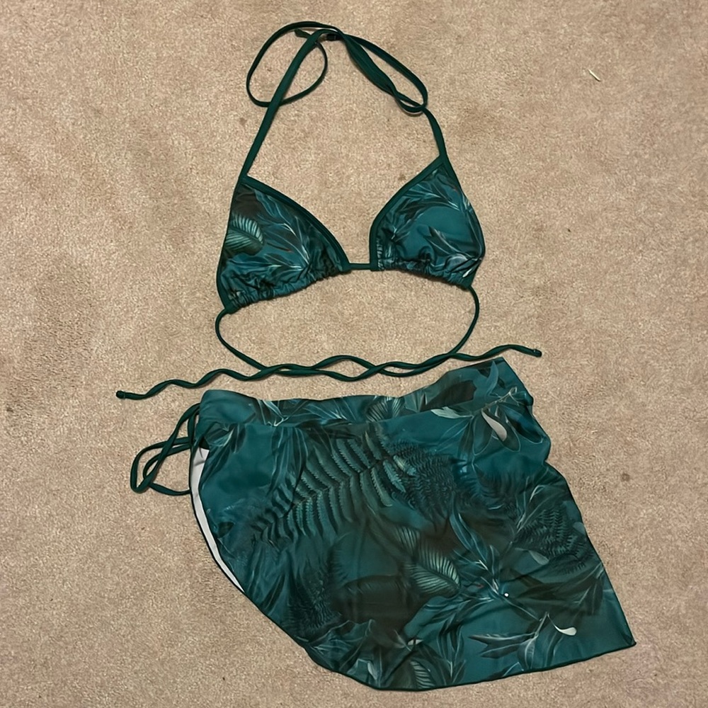 LEAFY GREEN JUNGLE BIKINI WITH SARONG